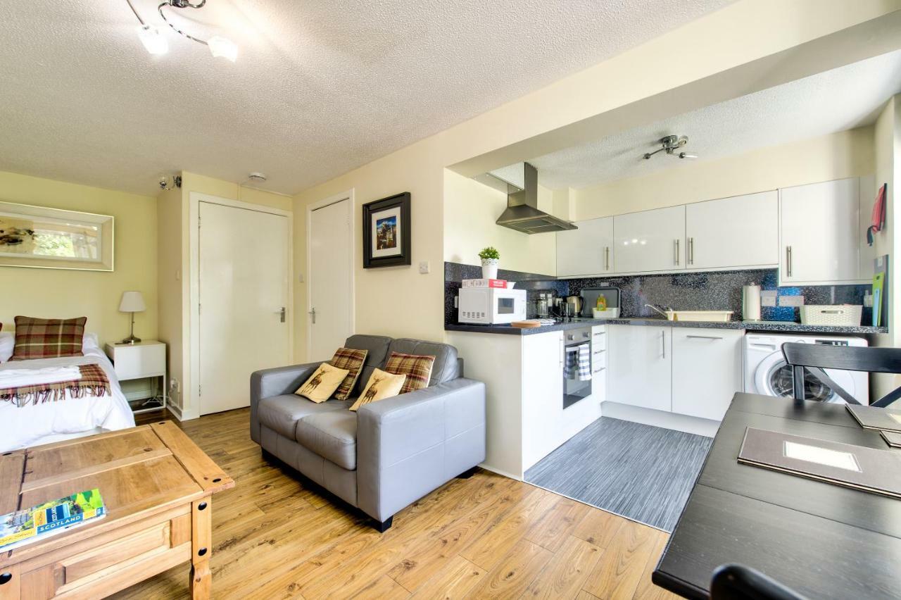 Stunning Studio Apartment Castle View Edinburgh Dış mekan fotoğraf