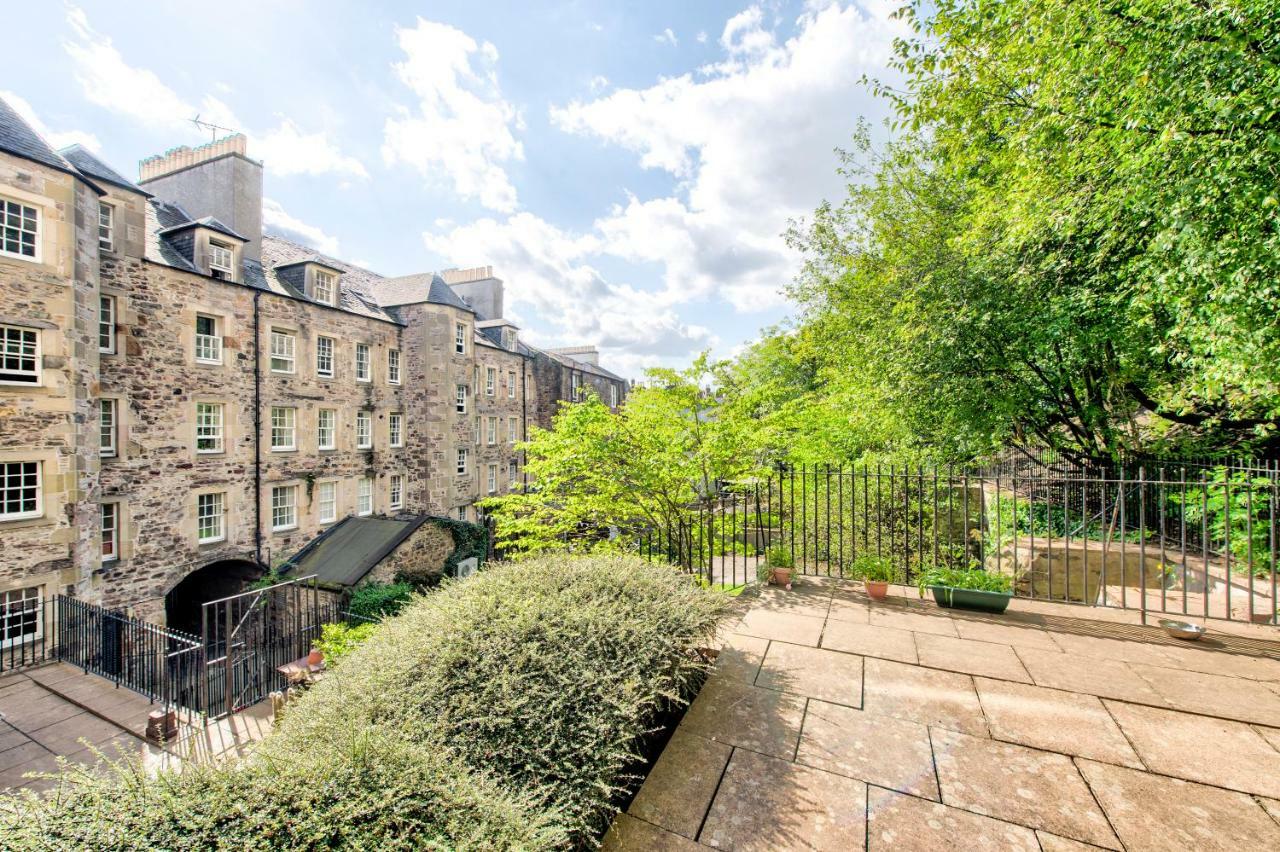 Stunning Studio Apartment Castle View Edinburgh Dış mekan fotoğraf