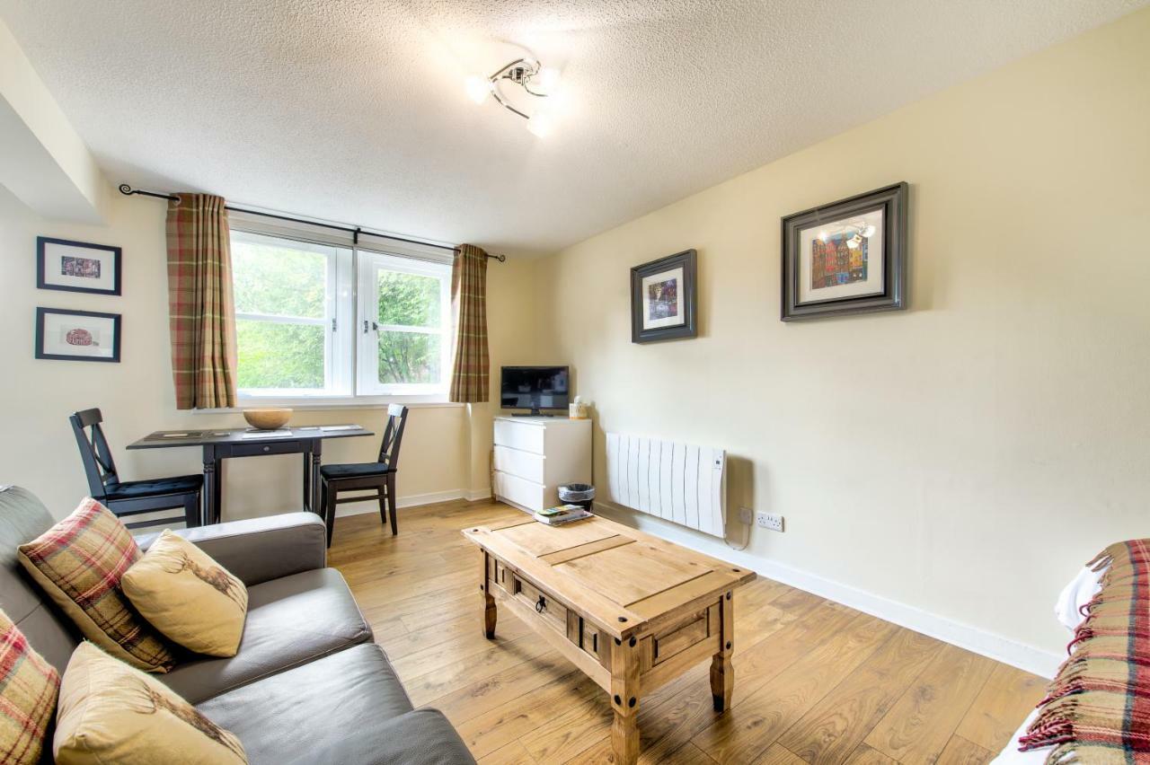 Stunning Studio Apartment Castle View Edinburgh Dış mekan fotoğraf